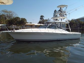 40' Riviera 2004 Yacht For Sale